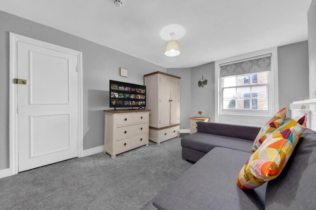 Number 27 Guesthouse London Bagian luar foto