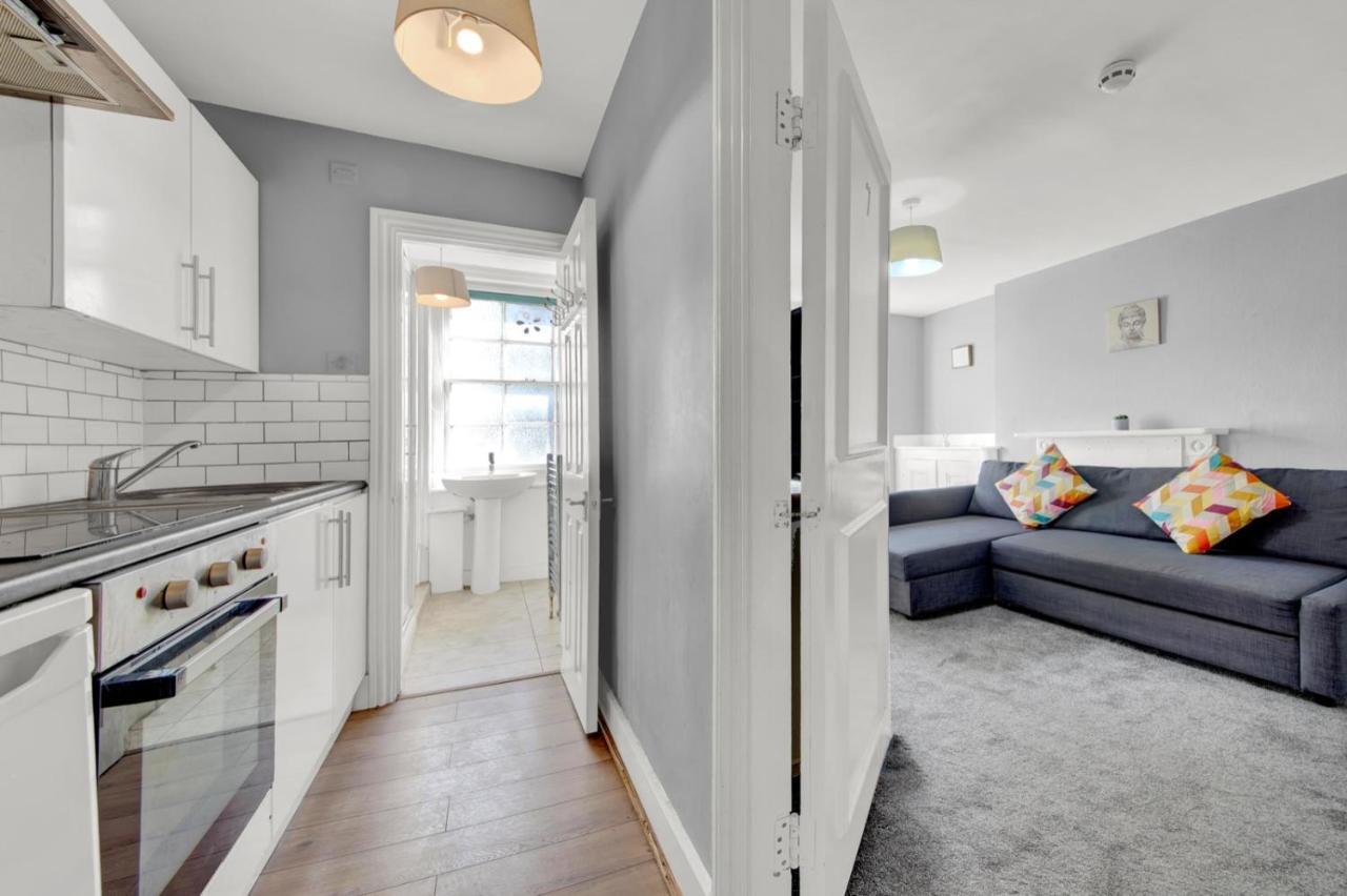 Number 27 Guesthouse London Bagian luar foto