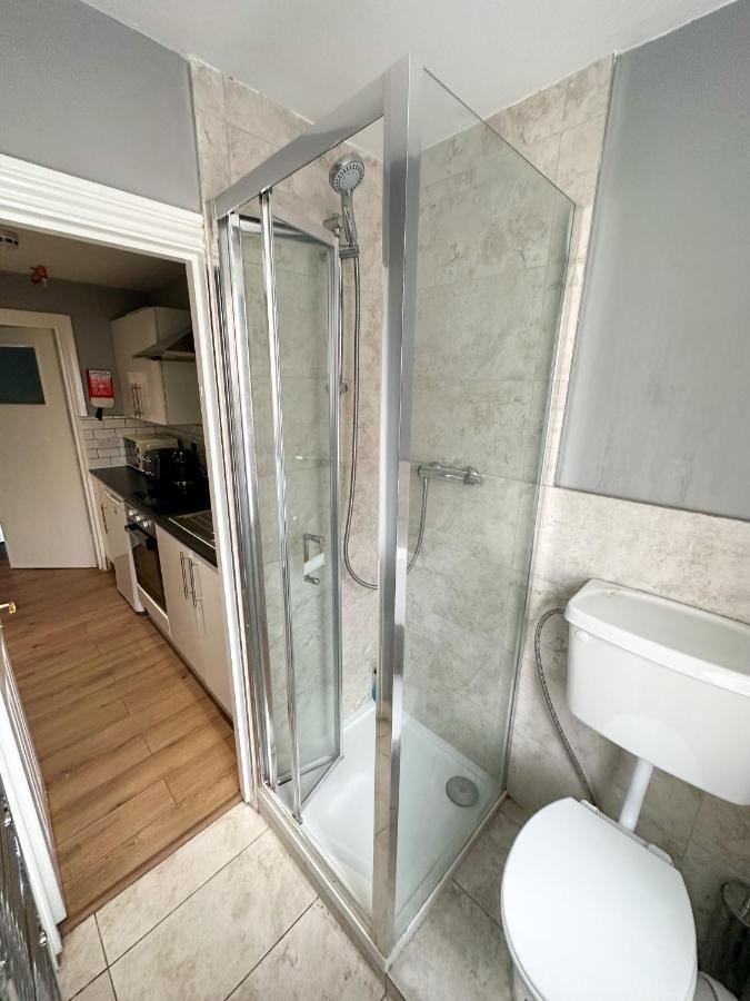 Number 27 Guesthouse London Bagian luar foto