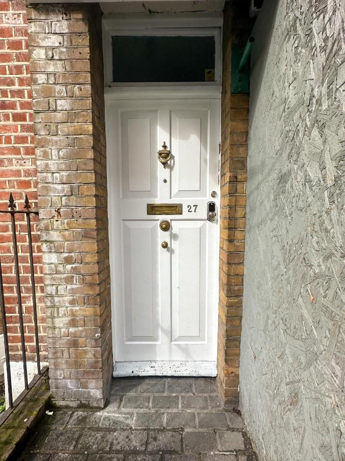 Number 27 Guesthouse London Bagian luar foto