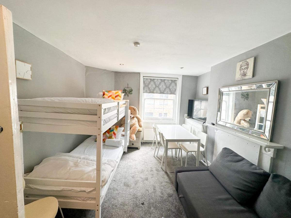 Number 27 Guesthouse London Bagian luar foto